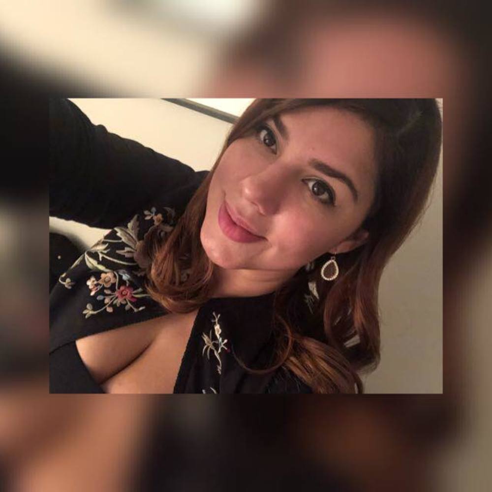 Meet your Posher, Nía